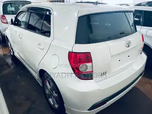 Toyota IST 2011 White