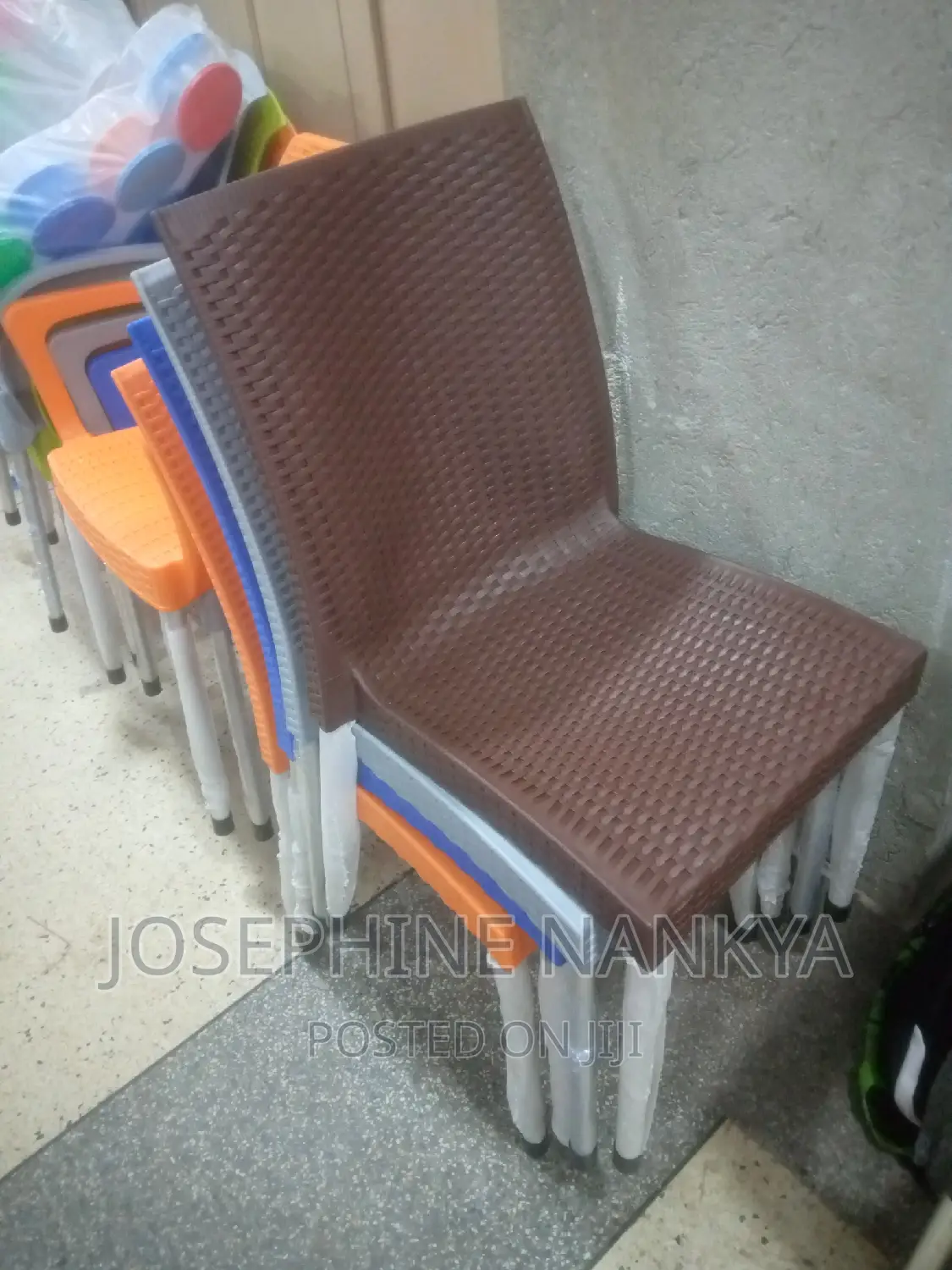 Armless Chair