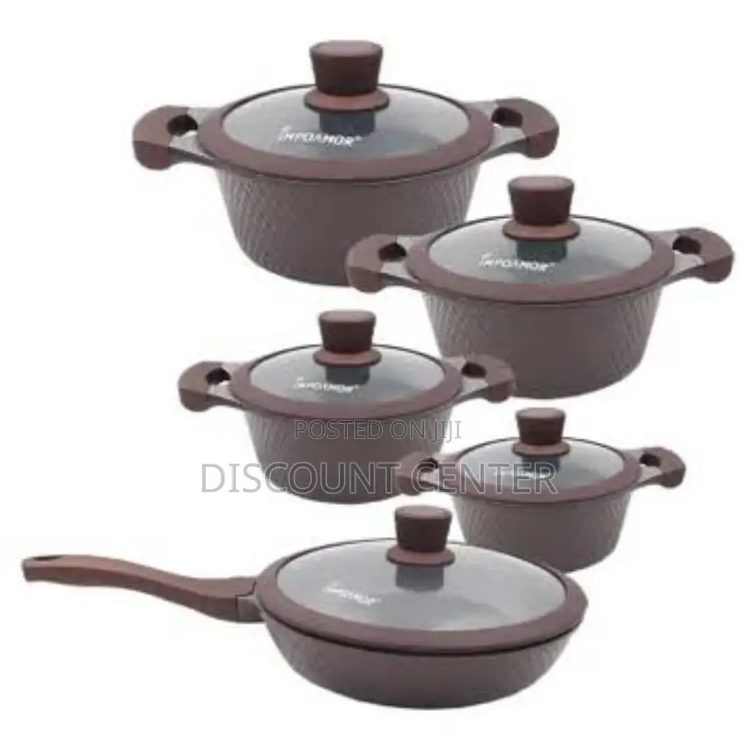 Serving Dishes/Saucepans