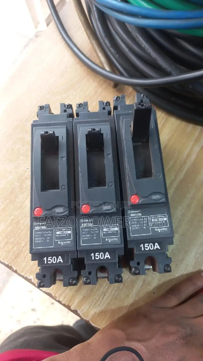 Single McCb Breakers