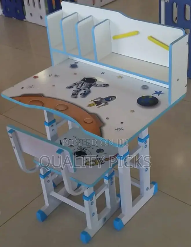 Kids Reading Table Set