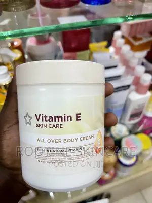 Vitamin E Skincare Body Cream ( for Normal to Dry Skin )