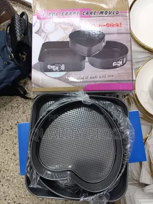 Baking Cake Mold