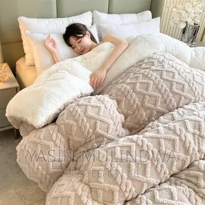 Tafted Bedcovers 6*6 4 Piece.