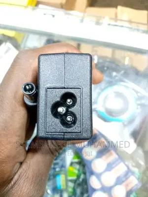 Universal Laptop Adapter