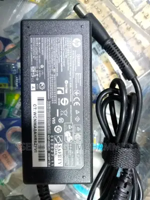 Universal Laptop Adapter