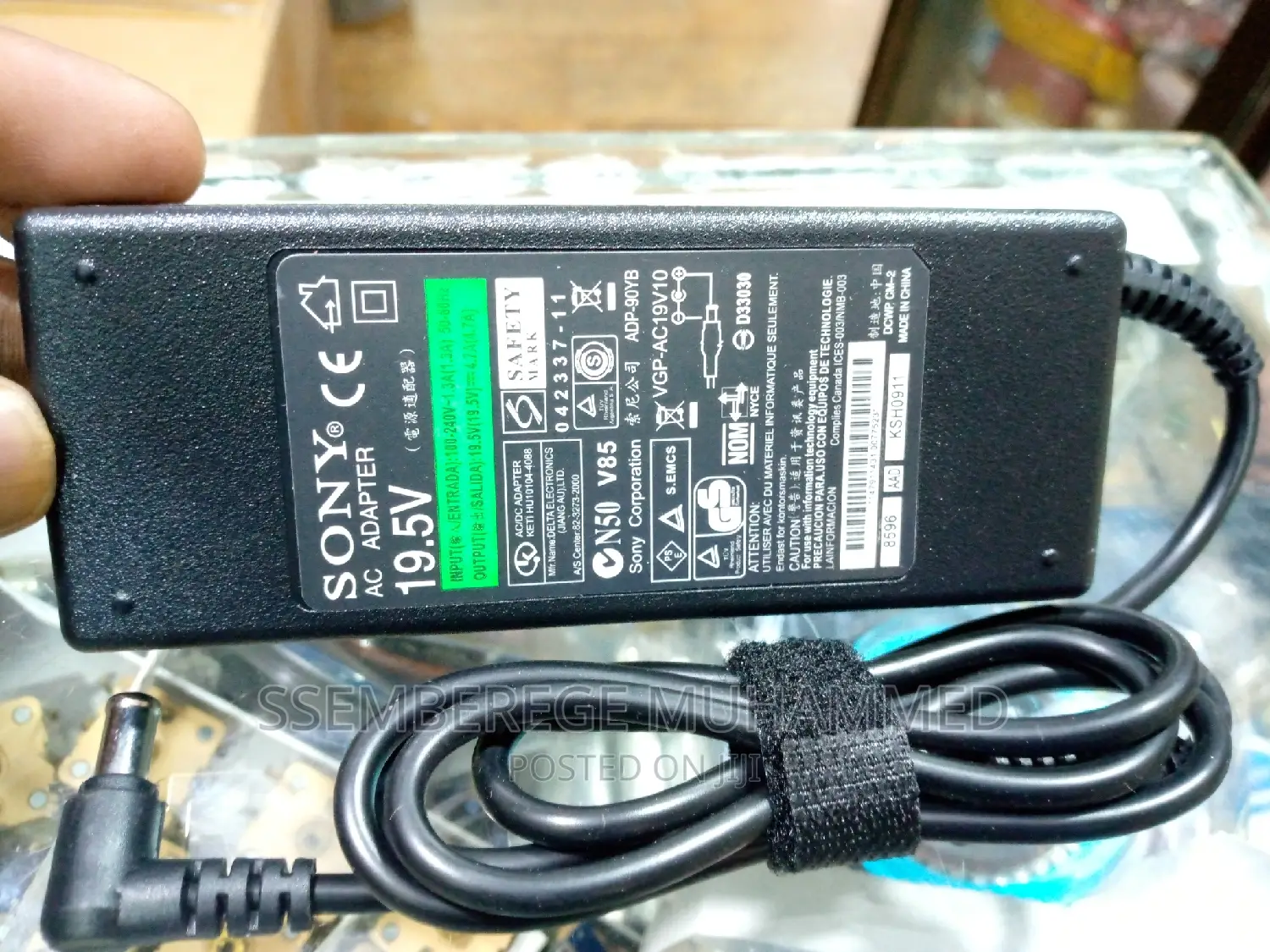 Universal Sony AC Adapter 19.5V