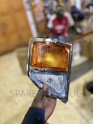 Landcruiser FJ75 1986 - 1996 Corner Lamp Indicator