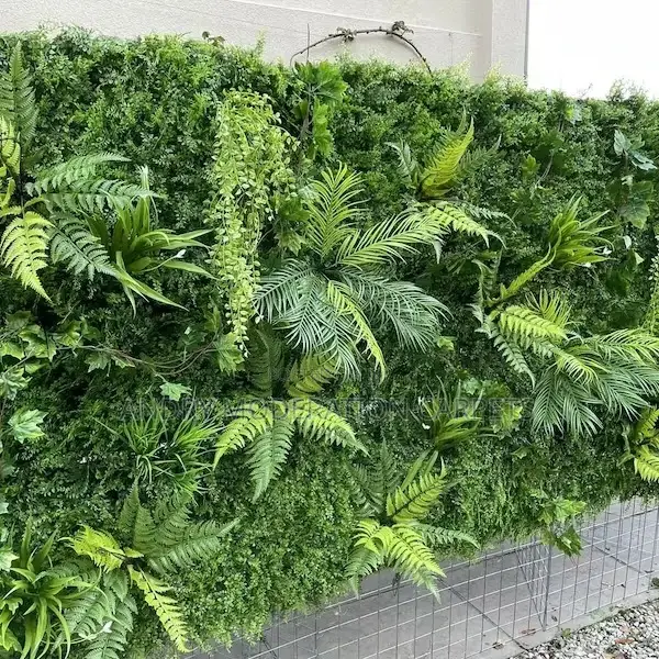 Artificial Flowers and Plants