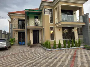 Furnished 6bdrm Duplex in Kira for sale