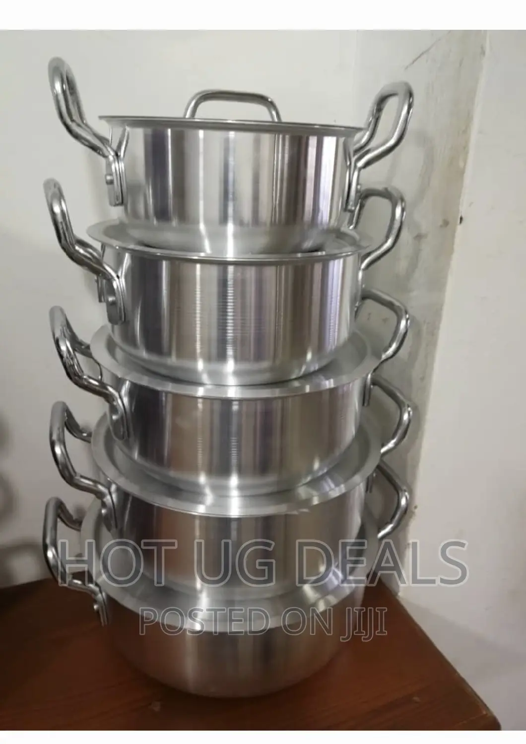 Good Quality 5pcs Seving Dishes/ Cookware - Silver