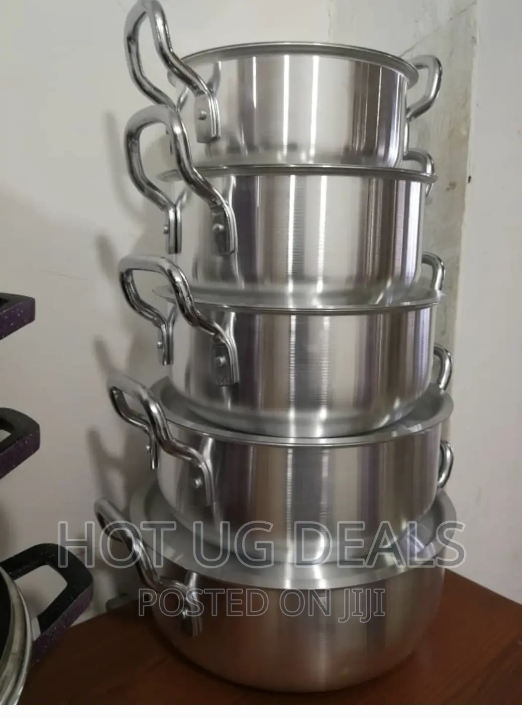 Good Quality 5pcs Seving Dishes/ Cookware - Silver