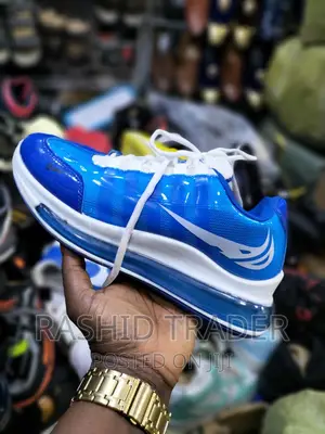 Nike Sneakers 3