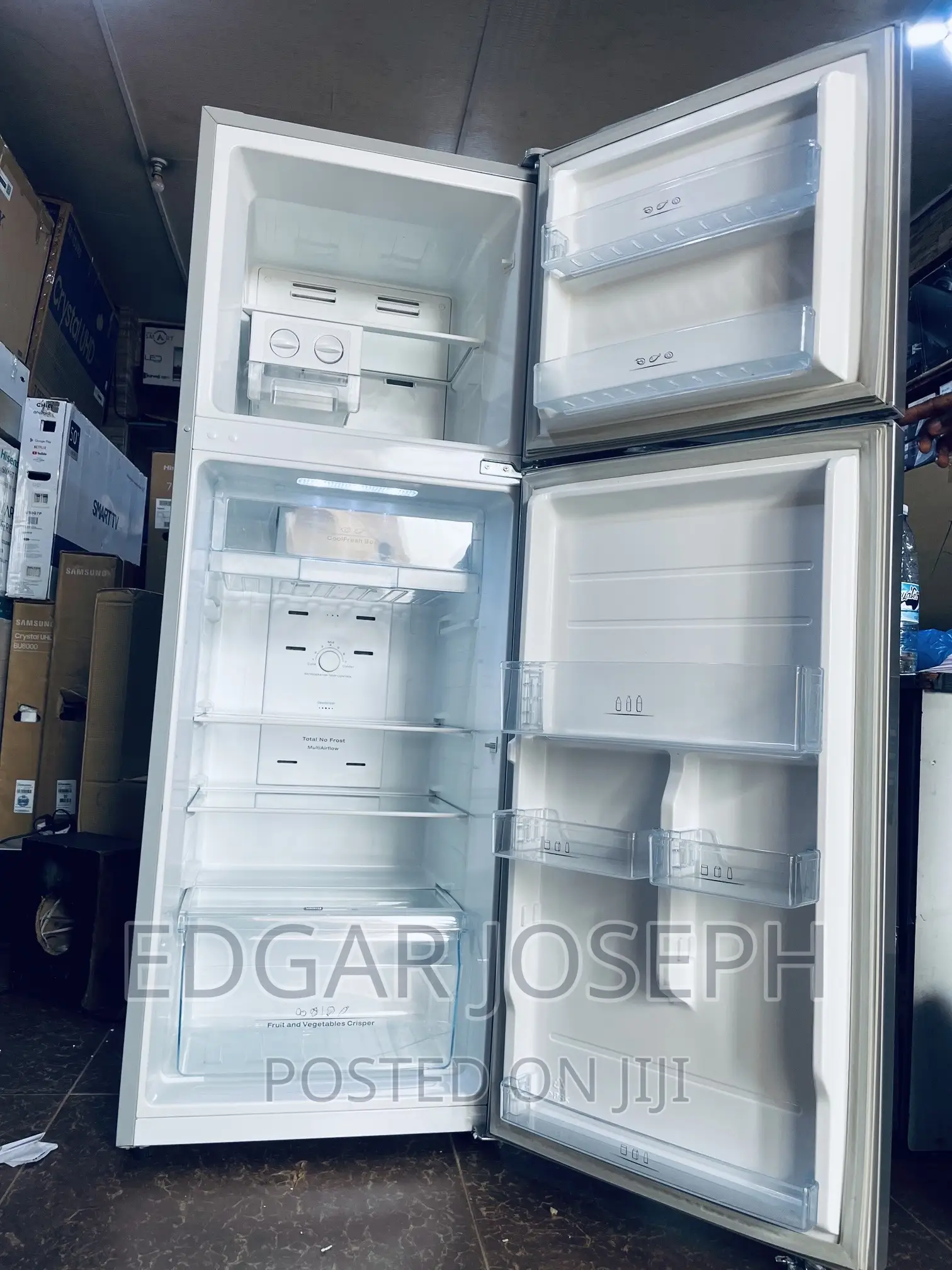 Hisense 295L Refrigerator