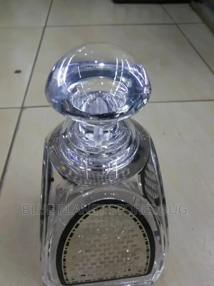 4 Side, Different Cutting Shape Graters \\ Stainless Steel.