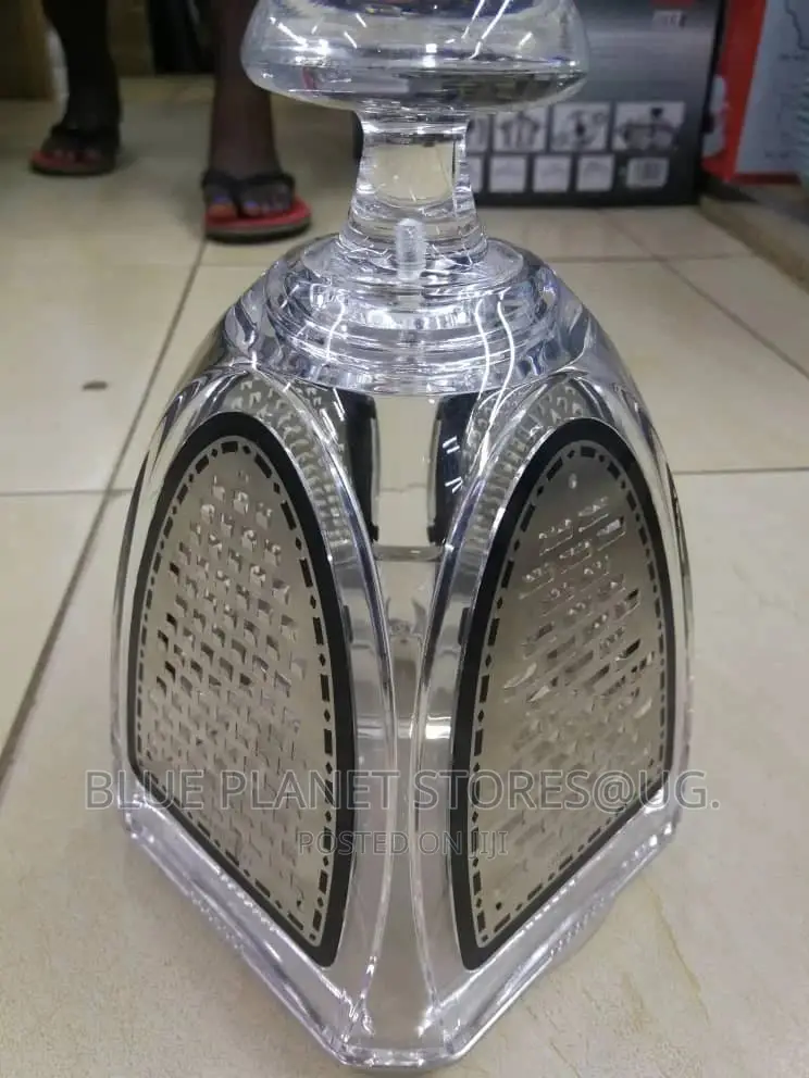 4 Side, Different Cutting Shape Graters \\ Stainless Steel.