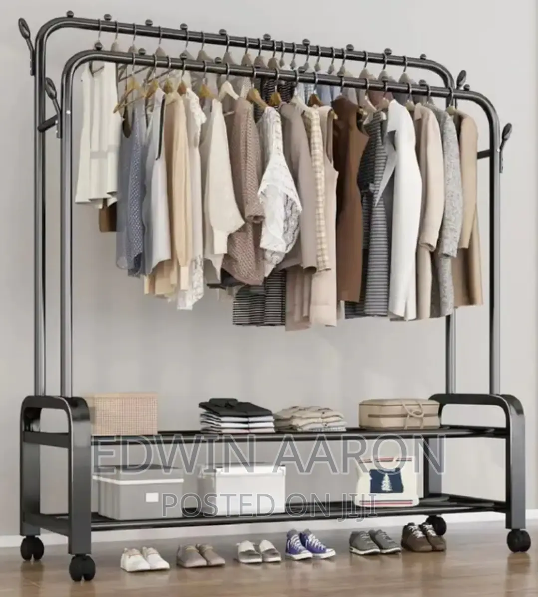 Elegant Cloth Hanger