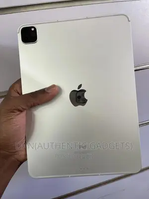 Apple iPad Pro 11 (2021) 256 GB Silver