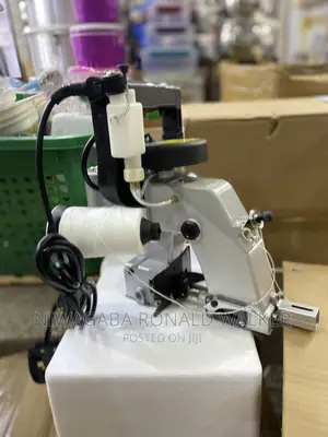 Cutting Sealing Bag Closer Machine