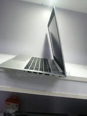 New Laptop HP ProBook 440 G7 16GB Intel Core I7 SSD 512GB