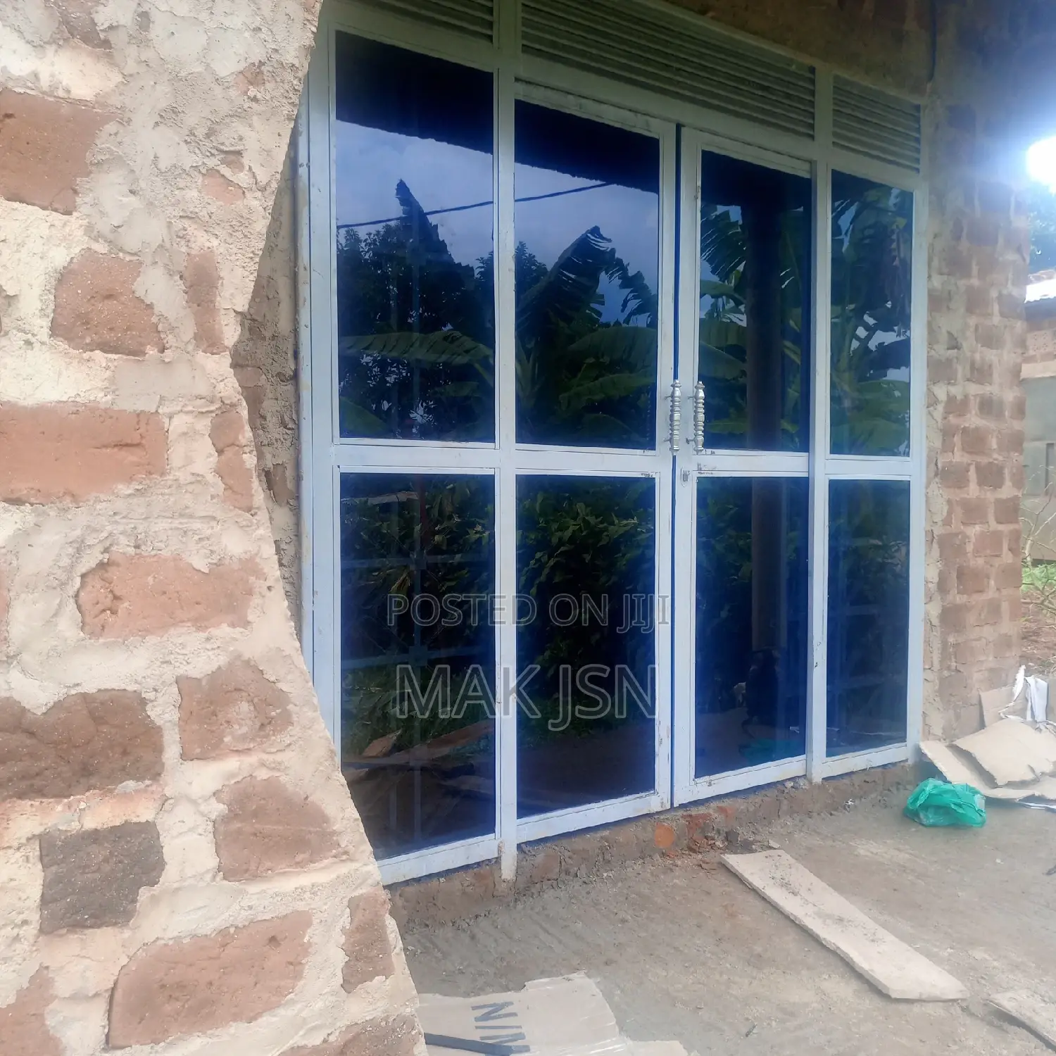 Window Glass (One Way Black)
