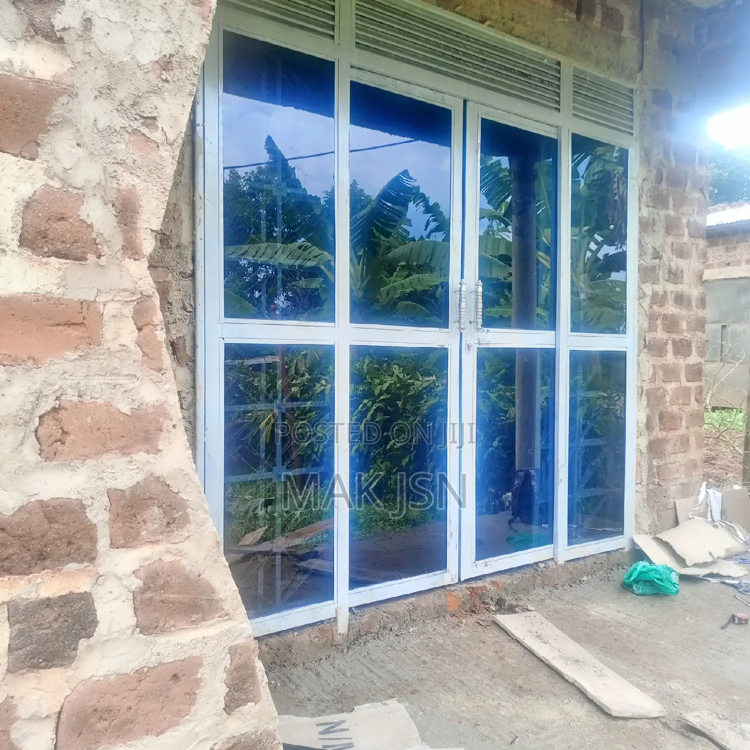 Window Glass (One Way Black)