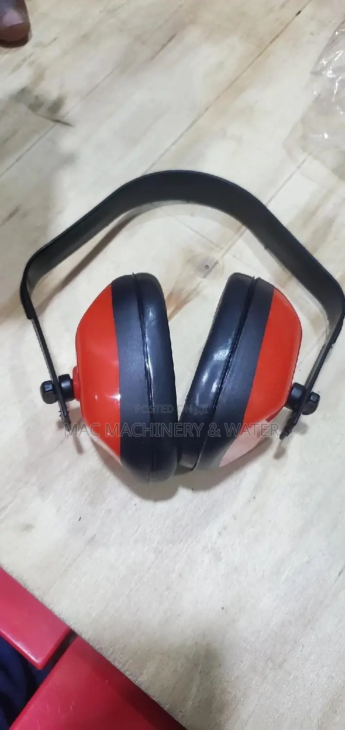 Ear Muffs / Sound Proof Muff