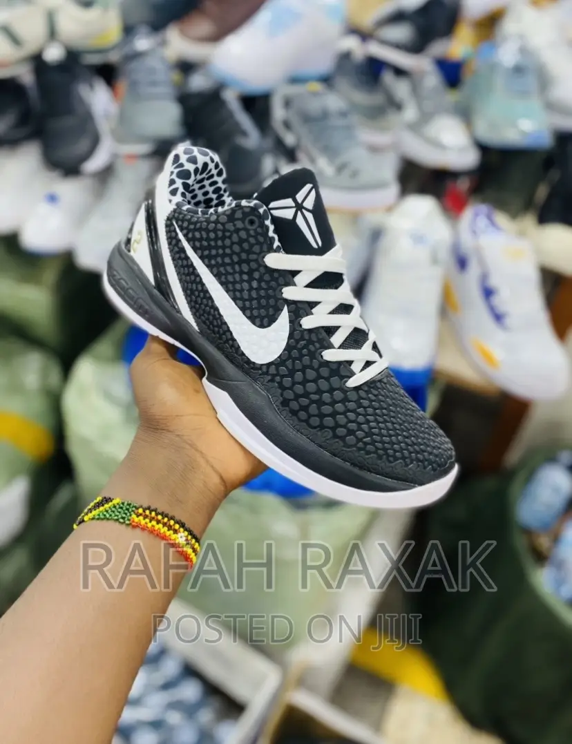 Original Nike Kobe (Basketball)Sneaker