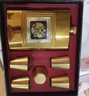 Hip Flask With Glass Set