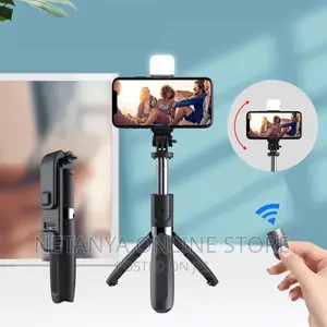 Wireless Bluetooth Selfie Stick /Tripod With Fill in Light
