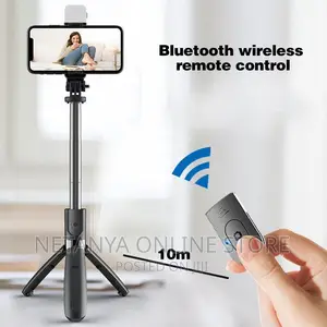 Wireless Bluetooth Selfie Stick /Tripod With Fill in Light