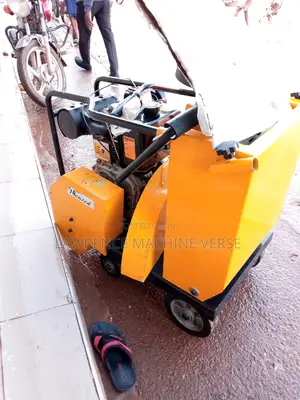 Floor Saw Machine