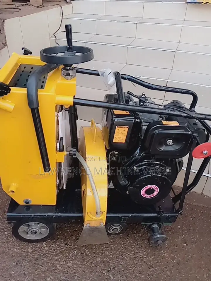 Diesel Concrete Cutter