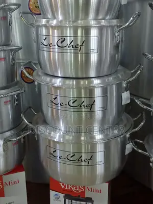 Heavy Duty Aluminum Cookware Sizable Le -Chef Saucepans