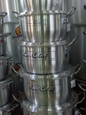 Heavy Duty Aluminum Cookware Sizable Le -Chef Saucepans
