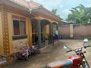 3bdrm Bungalow in Nansana Bujjuko, Central Division for sale