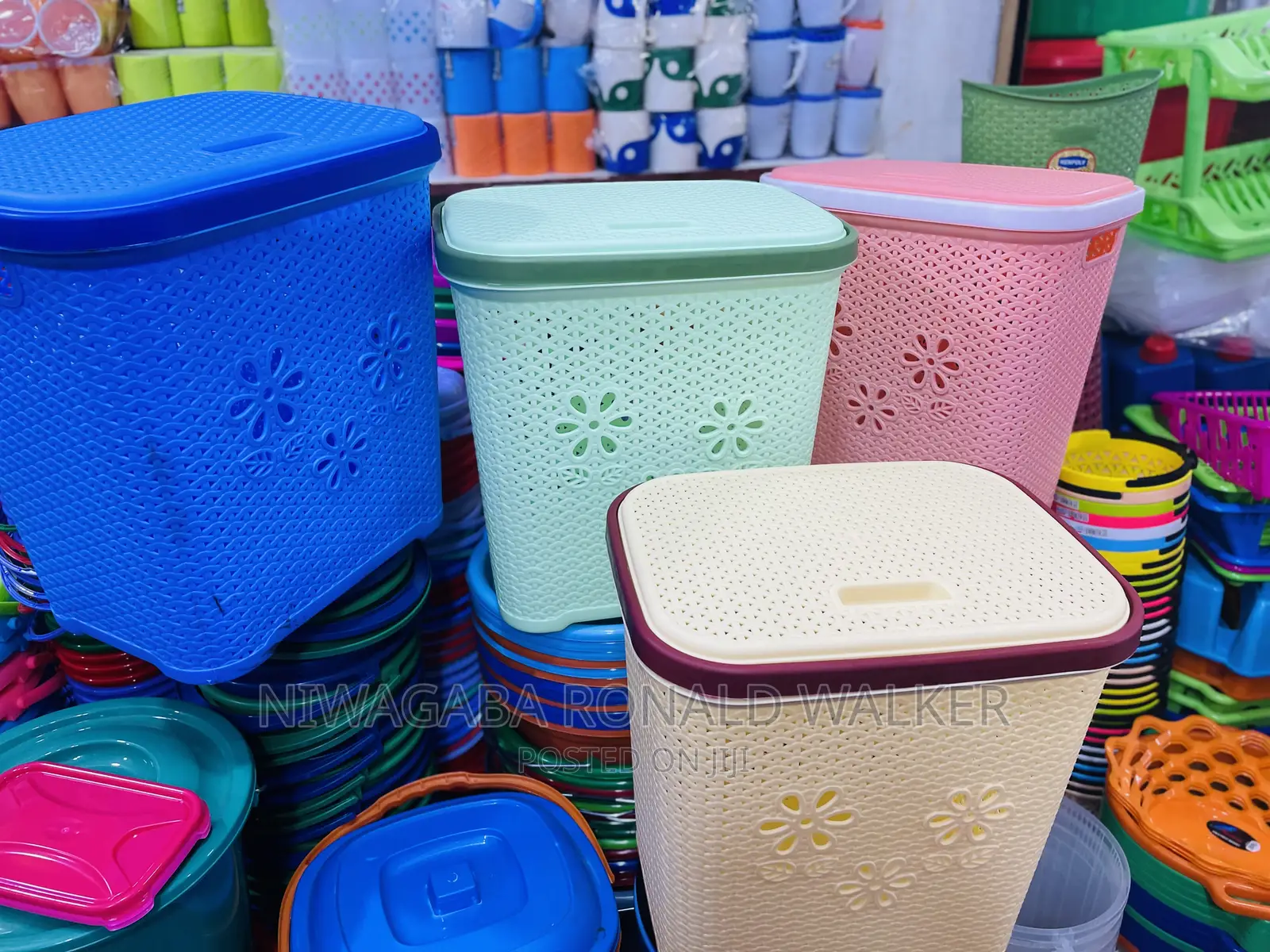 Classic Laudry Basket With Cover