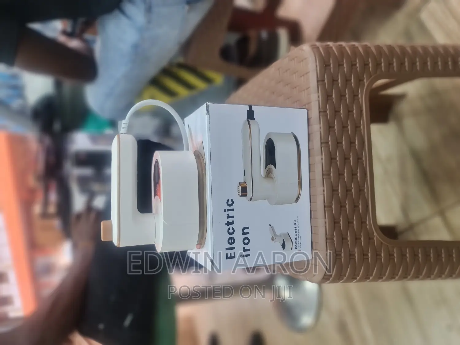 Portable Mini Electric Iron