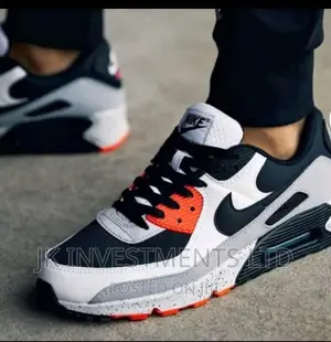 NIKE Airmax