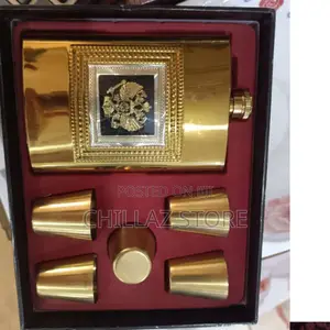 Hip Flask Set.
