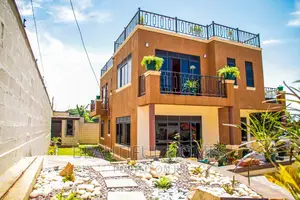Furnished 6bdrm House in Bwebajja Corporate, Central Division for sale