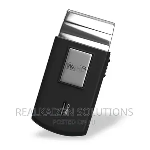 WAHL Professional Cordless and Rechargeable Travel Shaver
