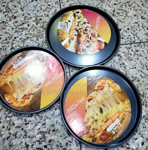 Pizza Pans a Set of 3pcs,