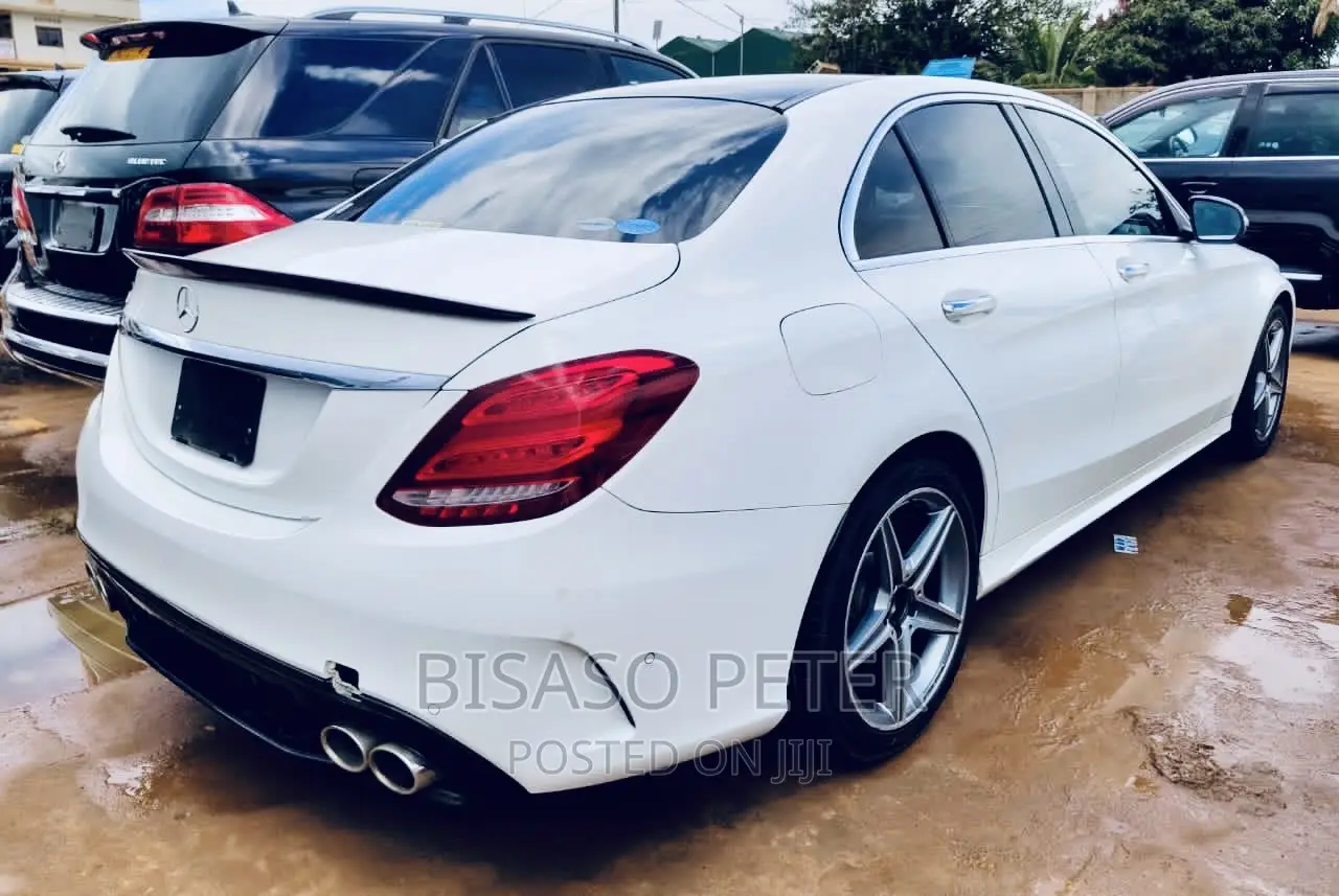 Mercedes-Benz C200 2015 White