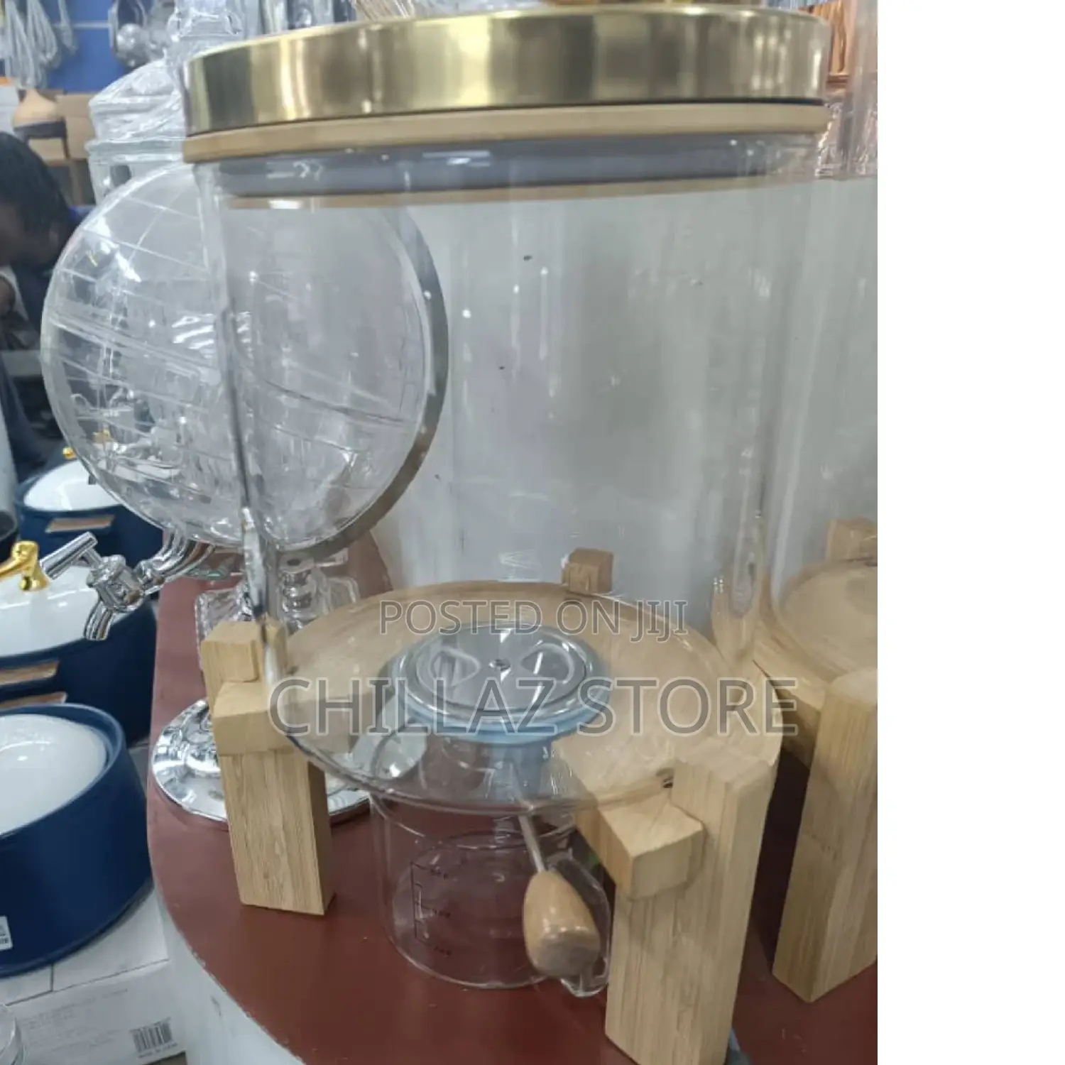 Glass Food Dispenser With Lid.