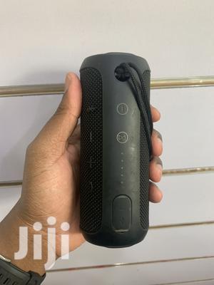 Used JBL Flip 3 Speaker