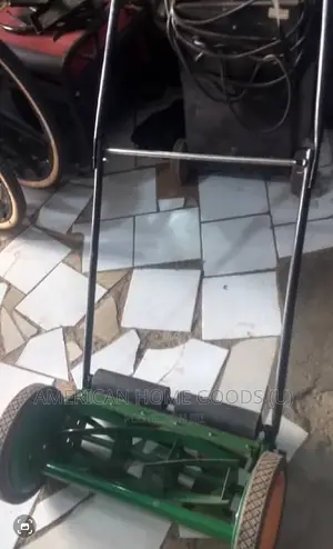 Scott's Reel Walk Behind Manual Push Mower.