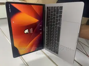 Laptop Apple MacBook Pro 2019 16GB Intel Core I7 SSD 256GB