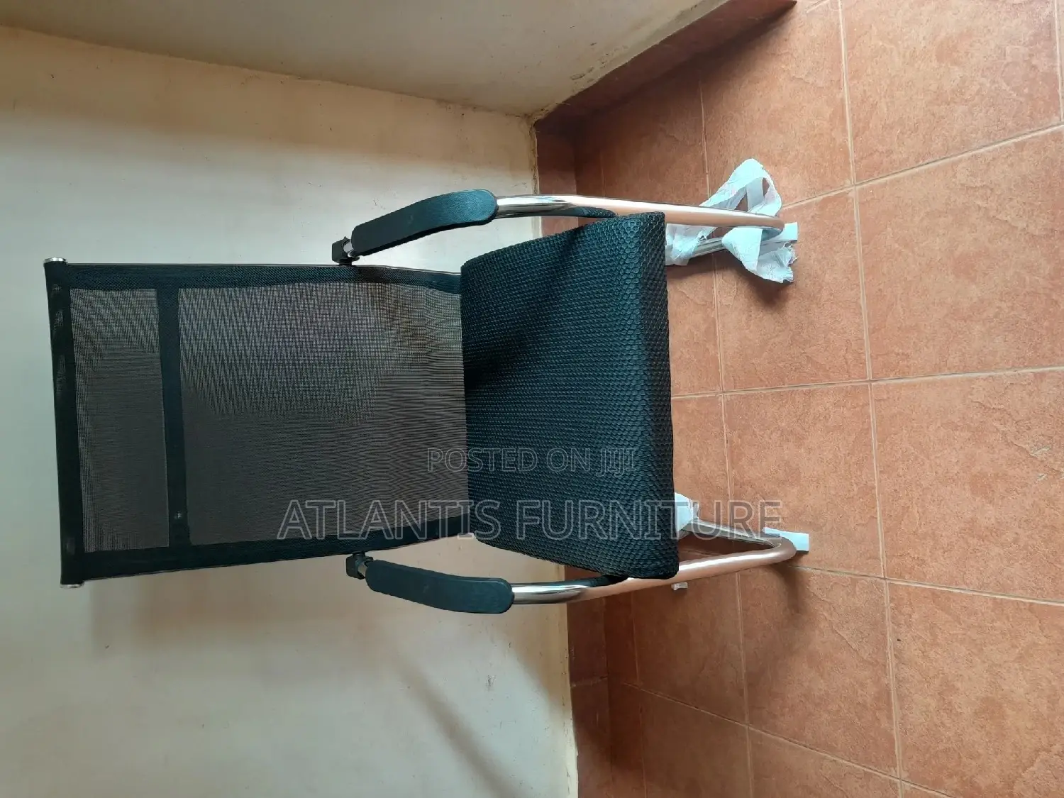 Mesh Visitors Chair