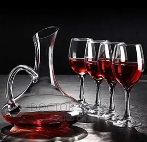 Wine Decanter With 6 Glasses
